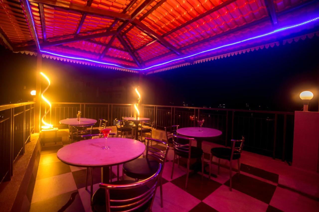 Encore Suites Goa Panaji Exterior foto